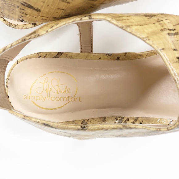 Life Stride Yennifer Cork Wedge Sandals - Picture 7 of 8